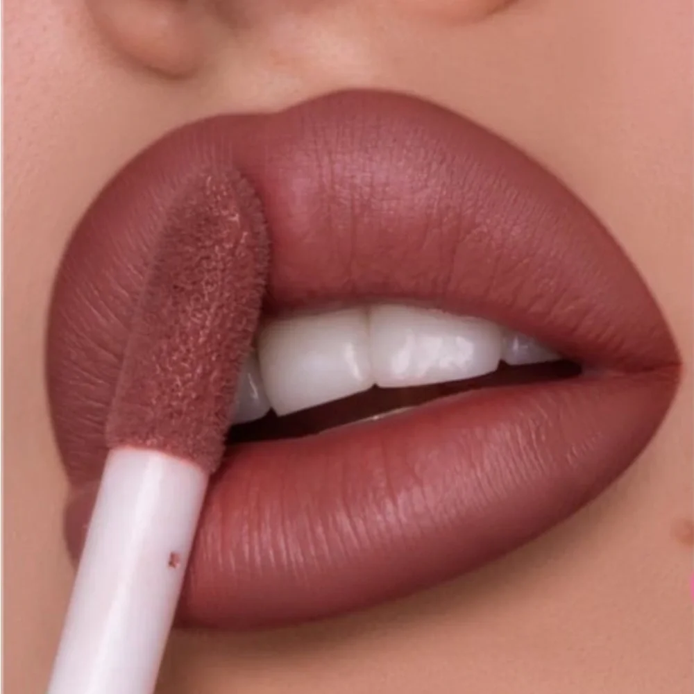 KAB Lip Liner and Lipstick Duo, Clinique Passion Pop Lipstick, Glowiest Lip Mask